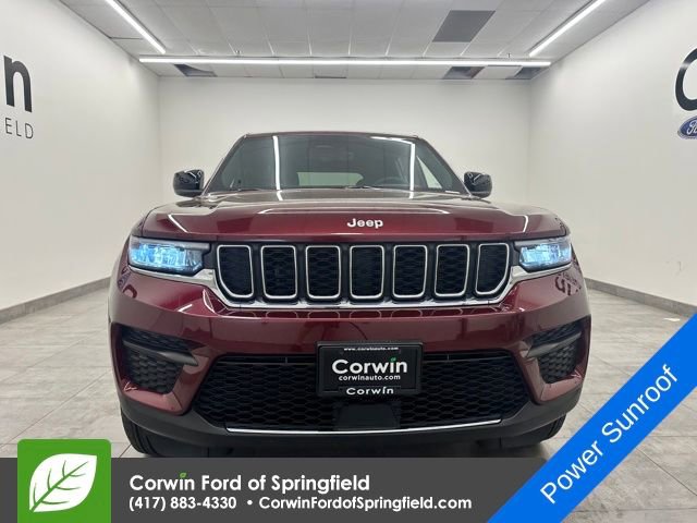 Used 2025 Jeep Grand Cherokee Laredo X w/ Luxury Tech Group I image 8