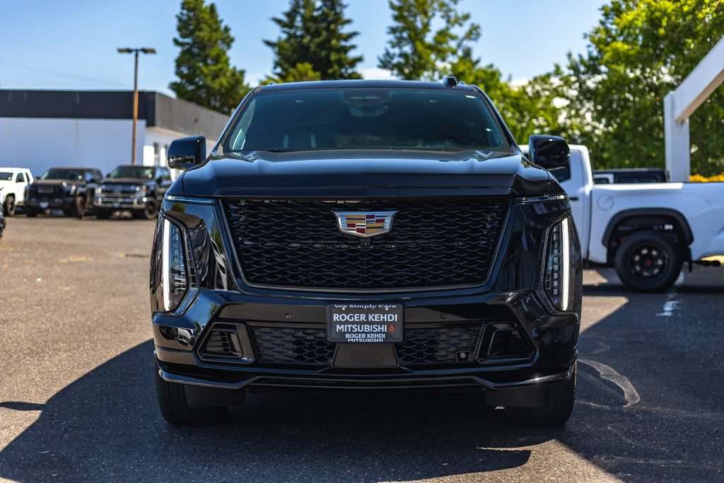 Used 2025 Cadillac Escalade V AWD/4WD image 5