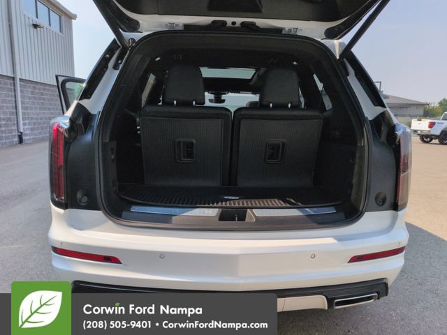 Used 2024 Cadillac XT6 Sport w/ Technology Package AWD/4WD image 29