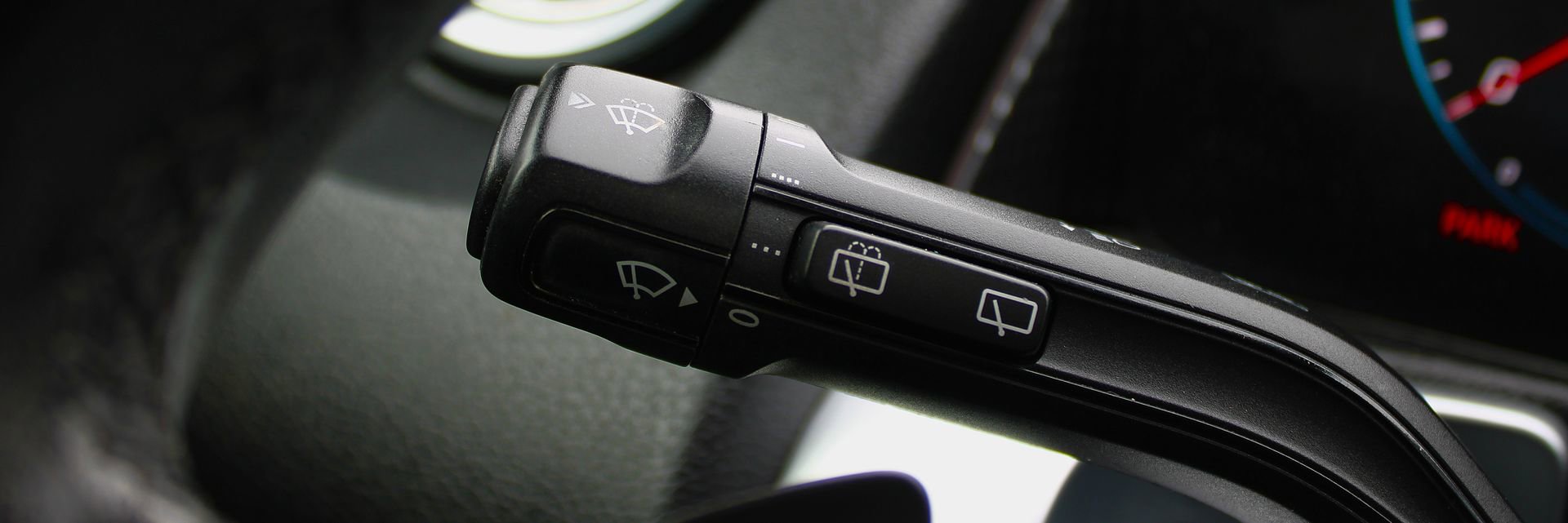 Used 2023 Mercedes-Benz GLB 250 image 25