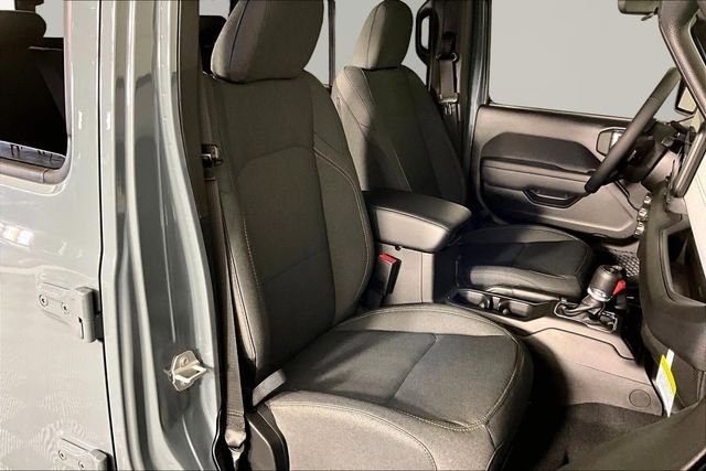New 2026 Jeep Gladiator Sport AWD/4WD image 11