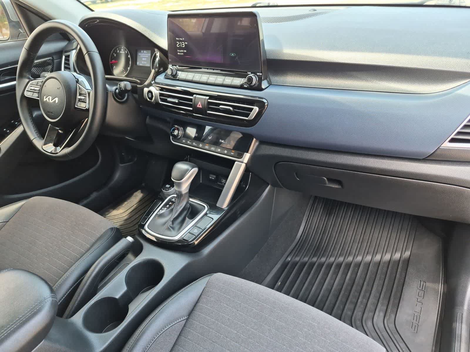 Used 2023 Kia Seltos S w/ Navigation Package FWD image 28
