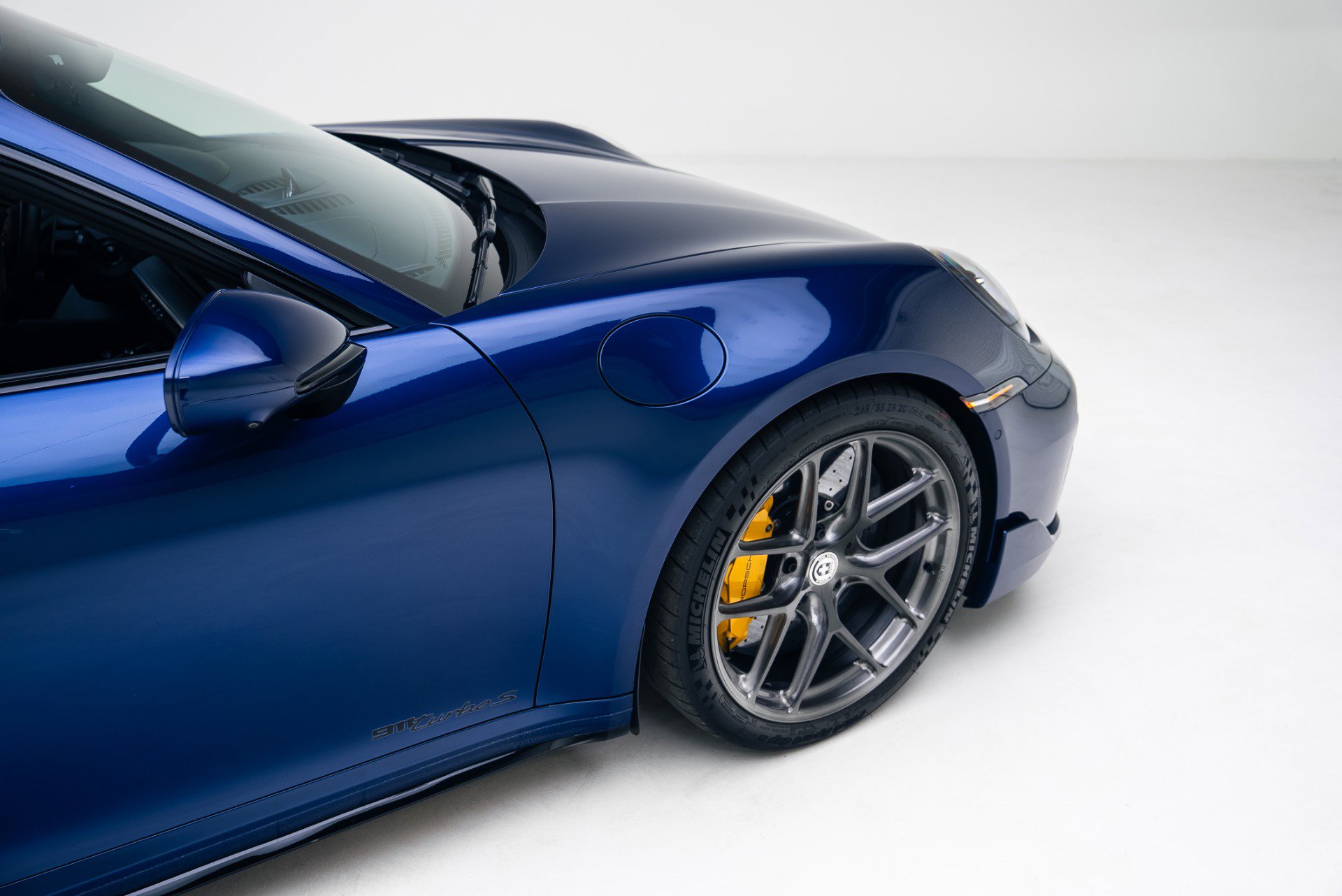 Used 2022 Porsche 911 Turbo S image 22