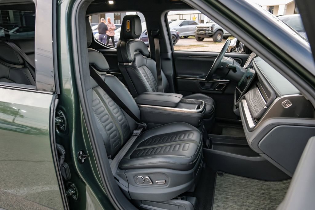 Used 2022 Rivian R1T Adventure image 38