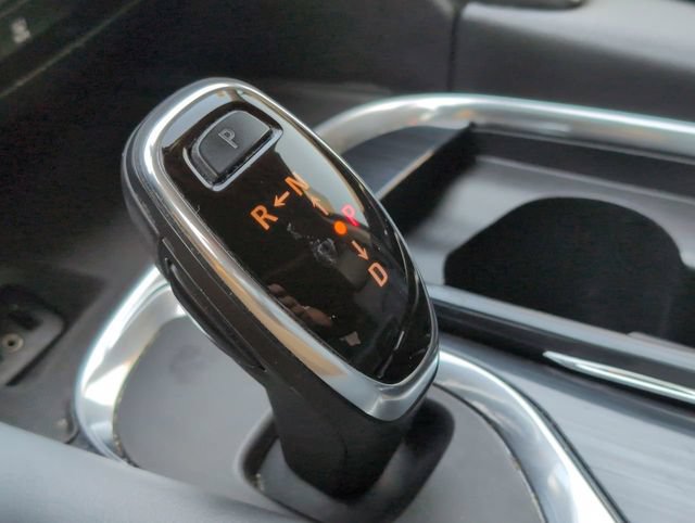 Certified 2019 Buick Enclave Essence FWD image 16
