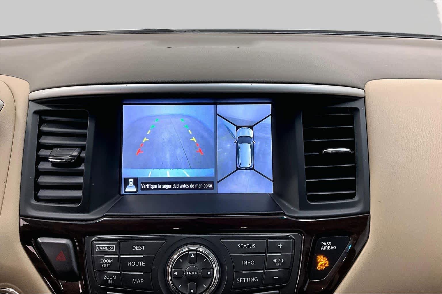 Used 2014 Nissan Pathfinder Platinum w/ Platinum Premium Package FWD image 24