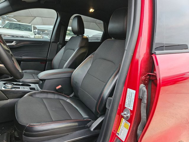 Used 2023 Ford Escape ST-Line w/ Tech Pack #1 image 14