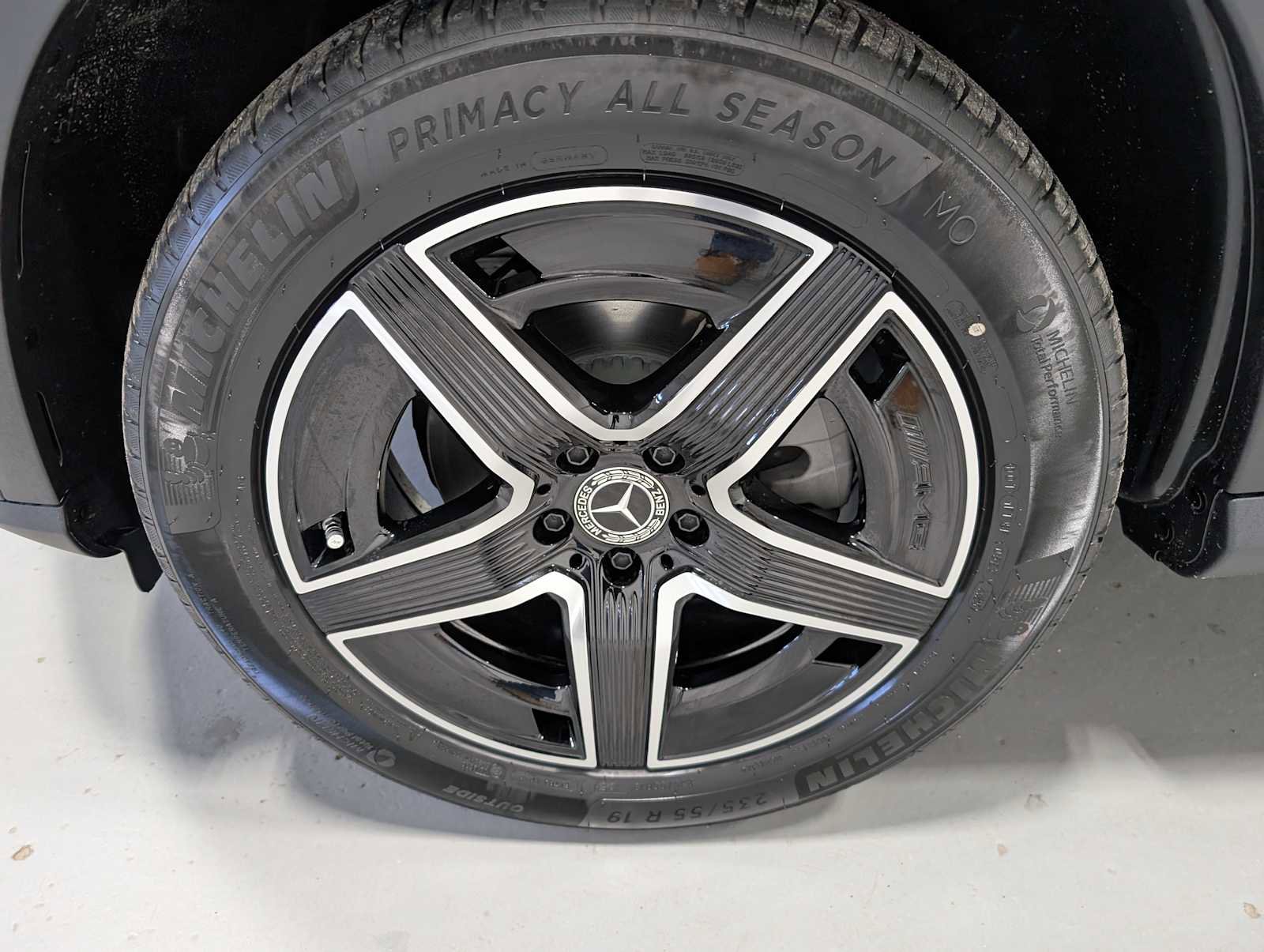 New 2026 Mercedes-Benz GLC 300 4MATIC image 3