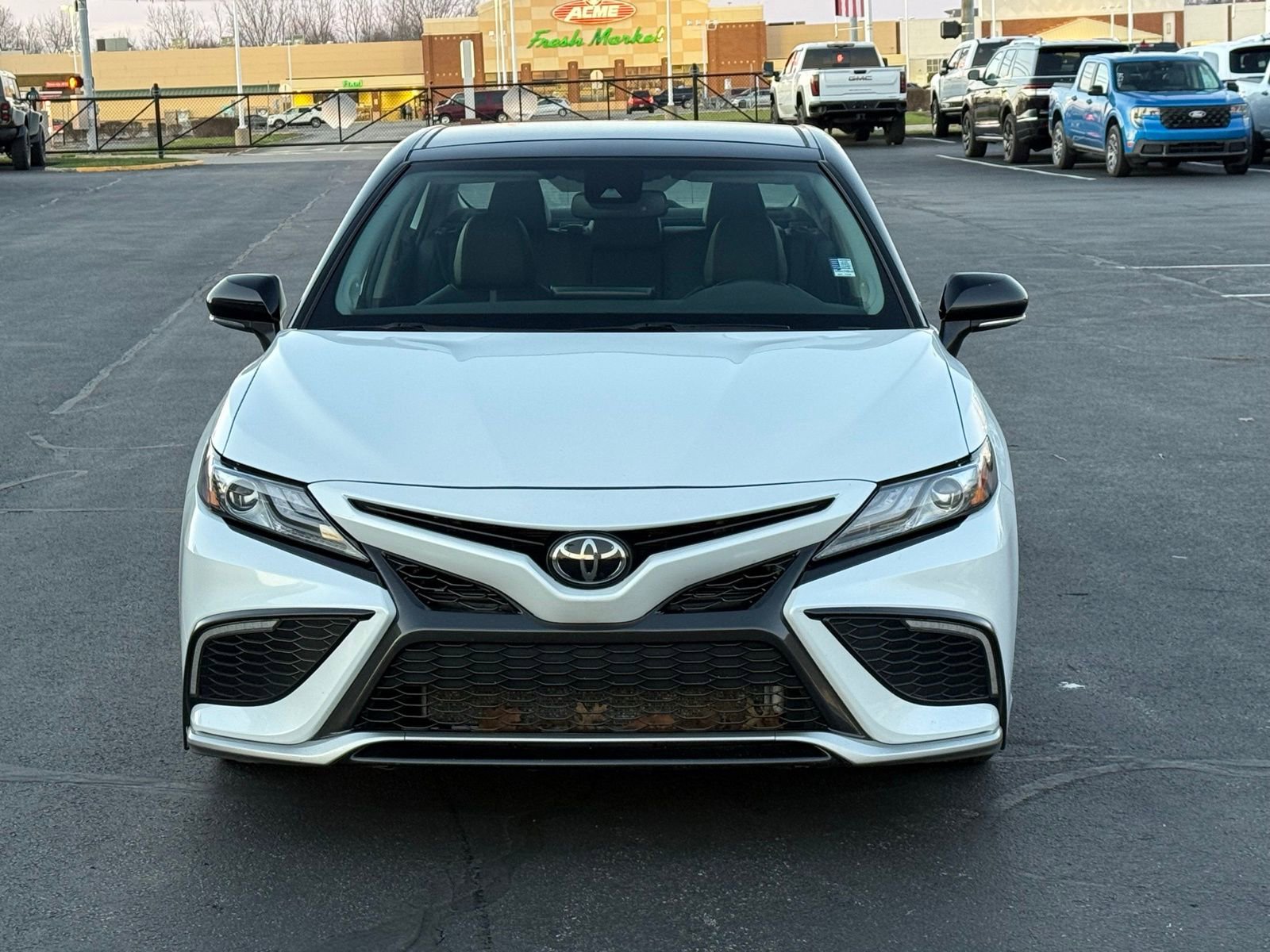 Used 2023 Toyota Camry XSE w/ Cold Weather Package FWD image 8