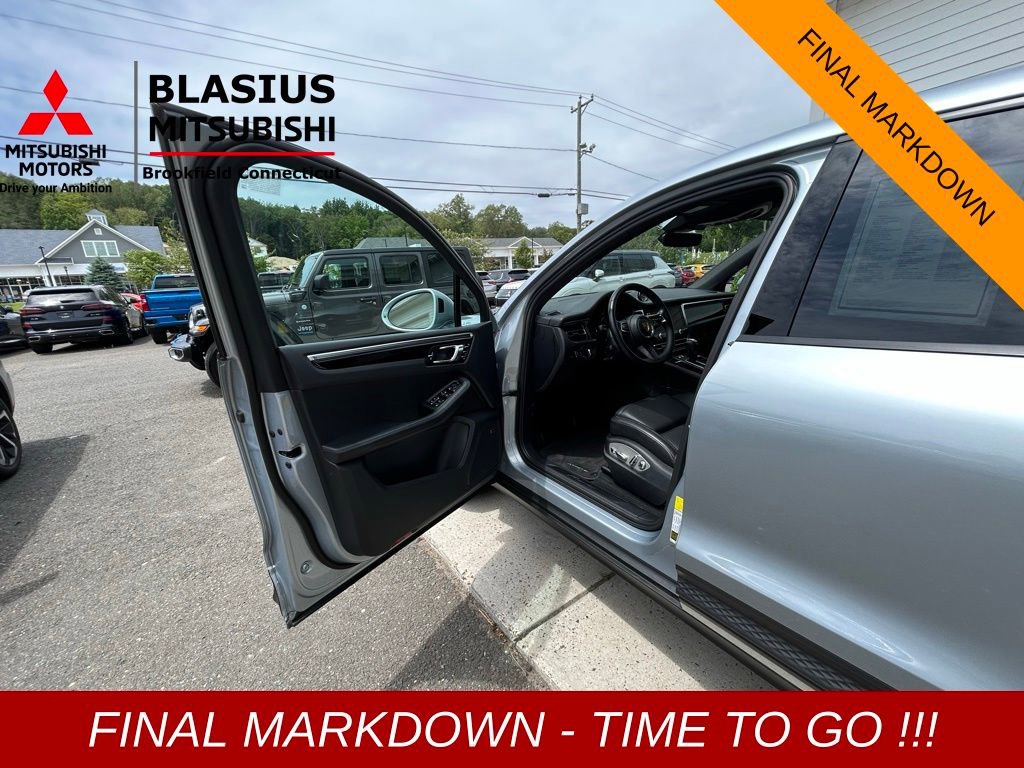 Used 2022 Porsche Macan image 9