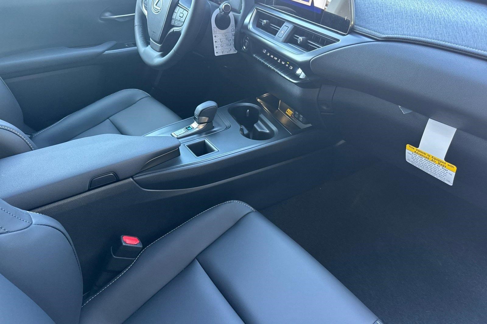 New 2026 Lexus UX 300h FWD image 26