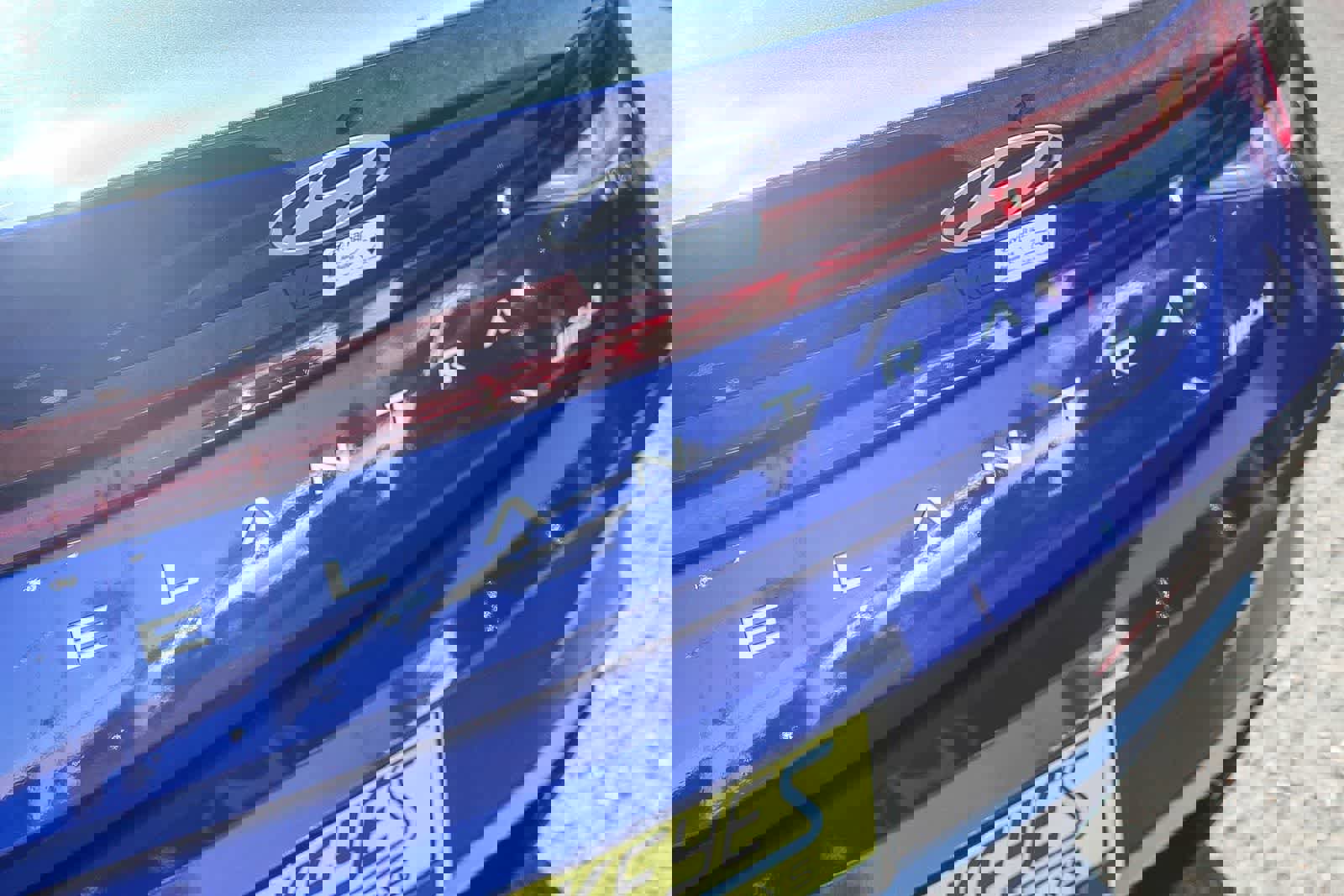 Used 2025 Hyundai Elantra Limited image 37