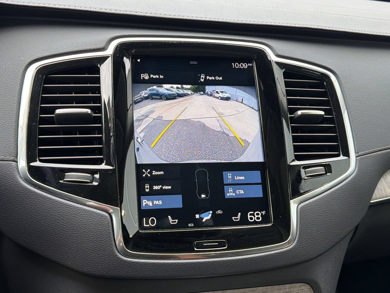 Certified 2022 Volvo XC90 T6 Inscription w/ Advanced Package AWD/4WD image 18