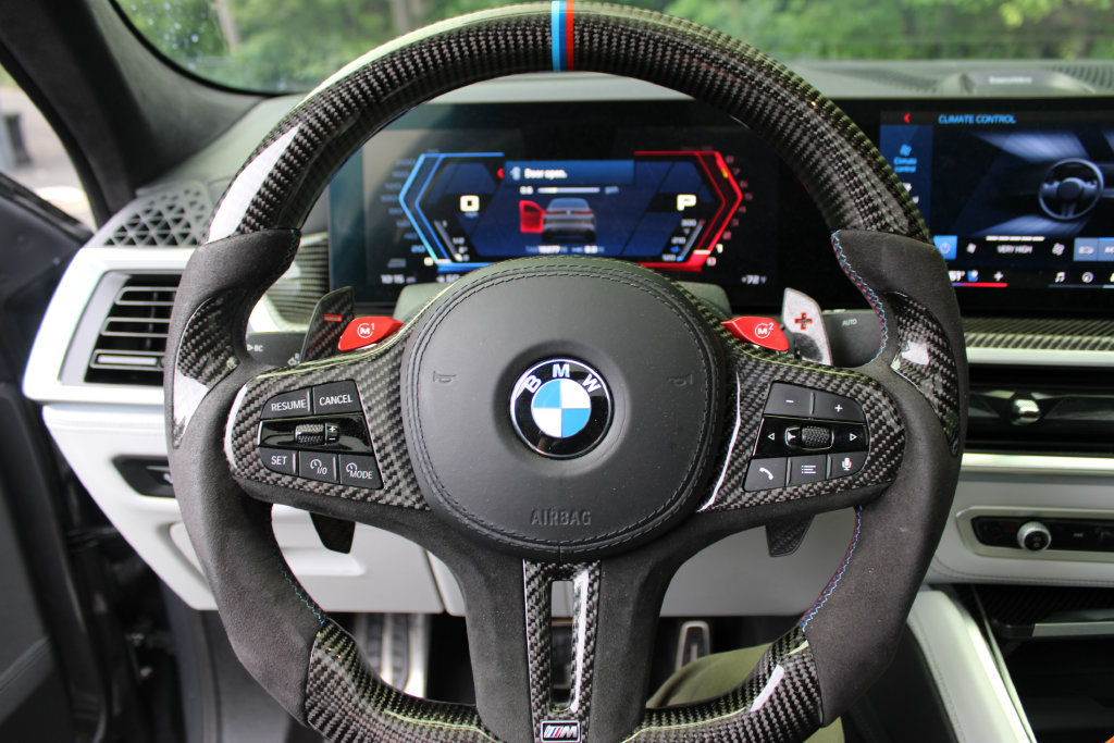 Used 2025 BMW X6 M Competition w/ Executive Package AWD/4WD image 10
