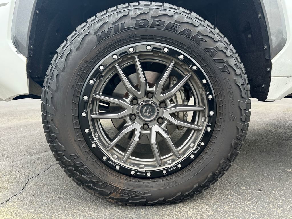 Used 2023 Toyota Tundra Limited image 12