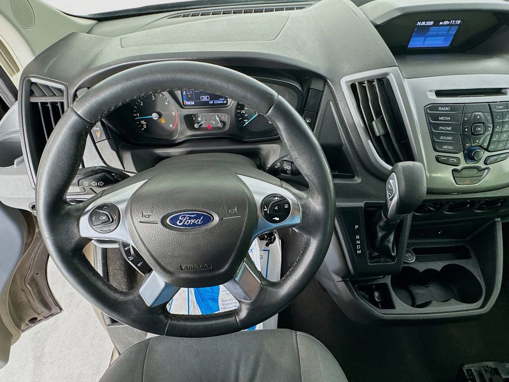 Used 2016 Ford Transit 350 XLT image 11
