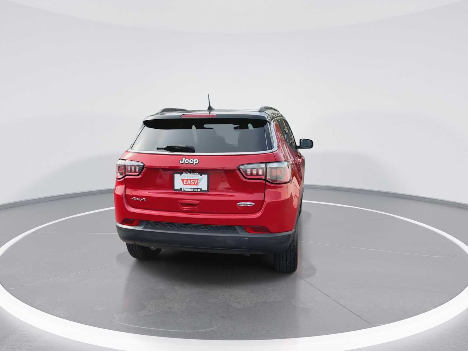Used 2018 Jeep Compass Latitude w/ Popular Equipment Group AWD/4WD image 7