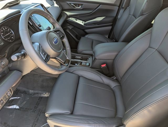 Certified 2025 Subaru Ascent Bronze Edition w/ Onyx Package AWD/4WD image 14