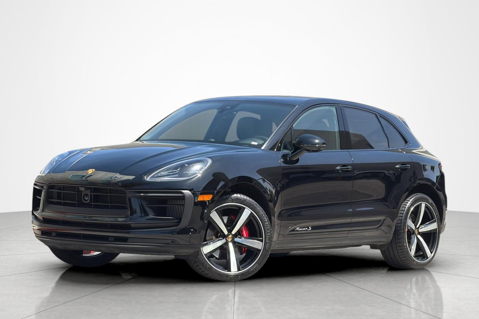 Used 2022 Porsche Macan S w/ Premium Package Plus