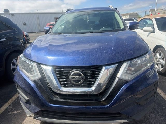 Used 2018 Nissan Rogue SV w/ Premium Package AWD/4WD image 11