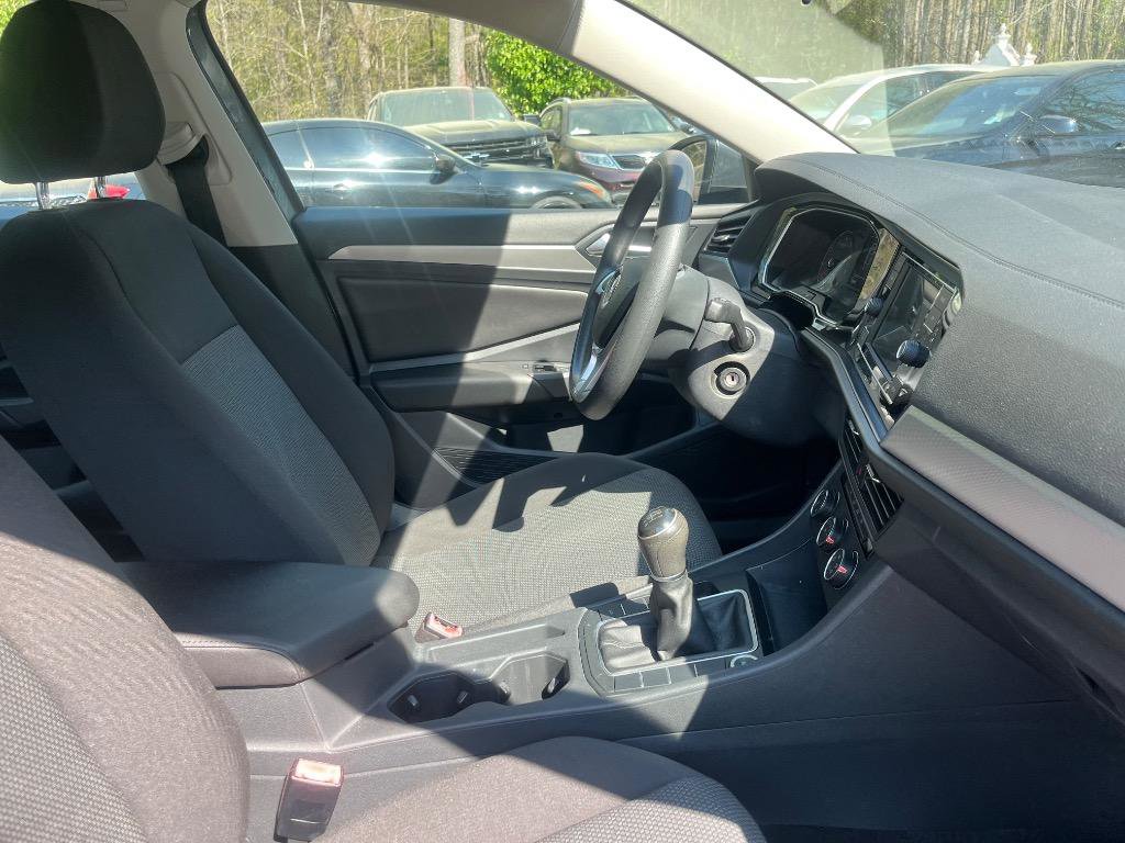 Used 2019 Volkswagen Jetta S w/ Driver Assistance Package image 39