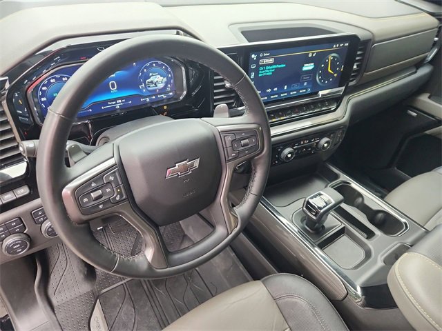 Used 2024 Chevrolet Silverado 1500 ZR2 w/ Technology Package image 10