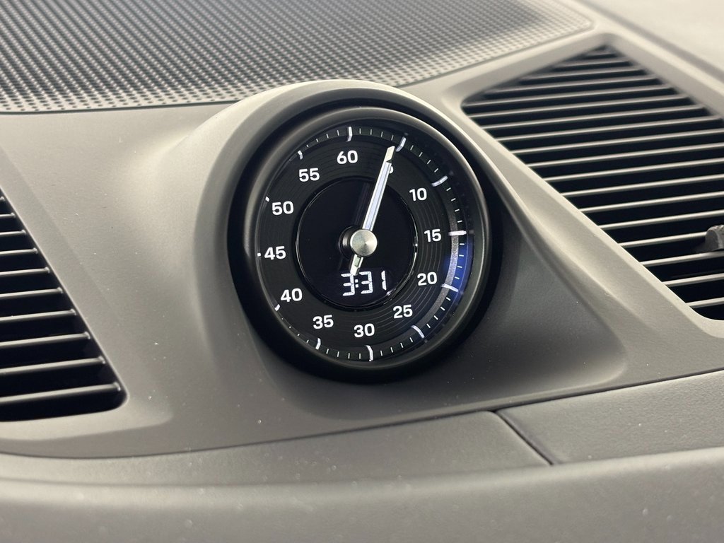 New 2026 Porsche Cayenne GTS image 28