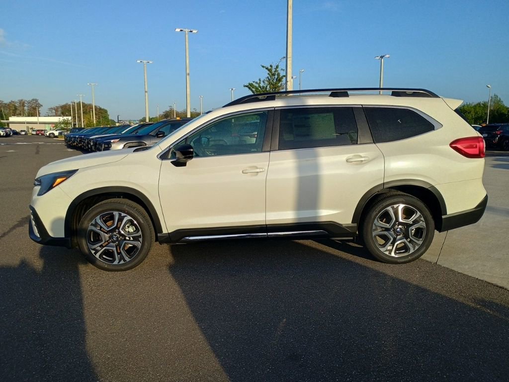 New 2026 Subaru Ascent Limited AWD/4WD image 3