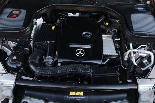 Used 2019 Mercedes-Benz GLC 300 4MATIC image 21