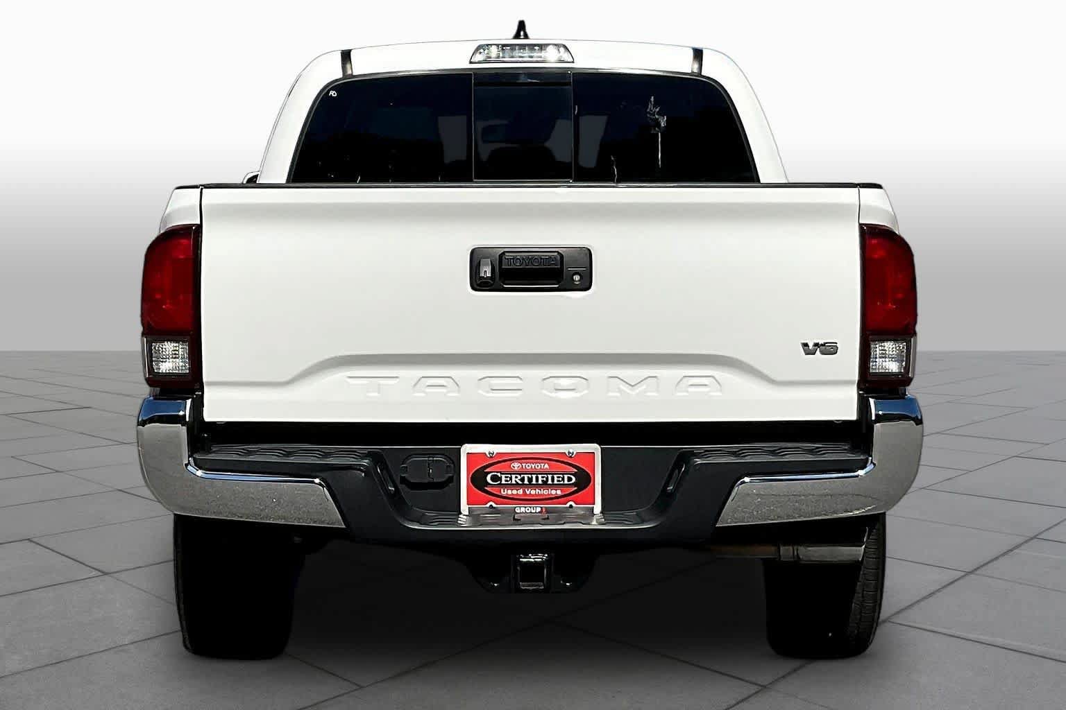 Used 2023 Toyota Tacoma SR5 RWD image 5