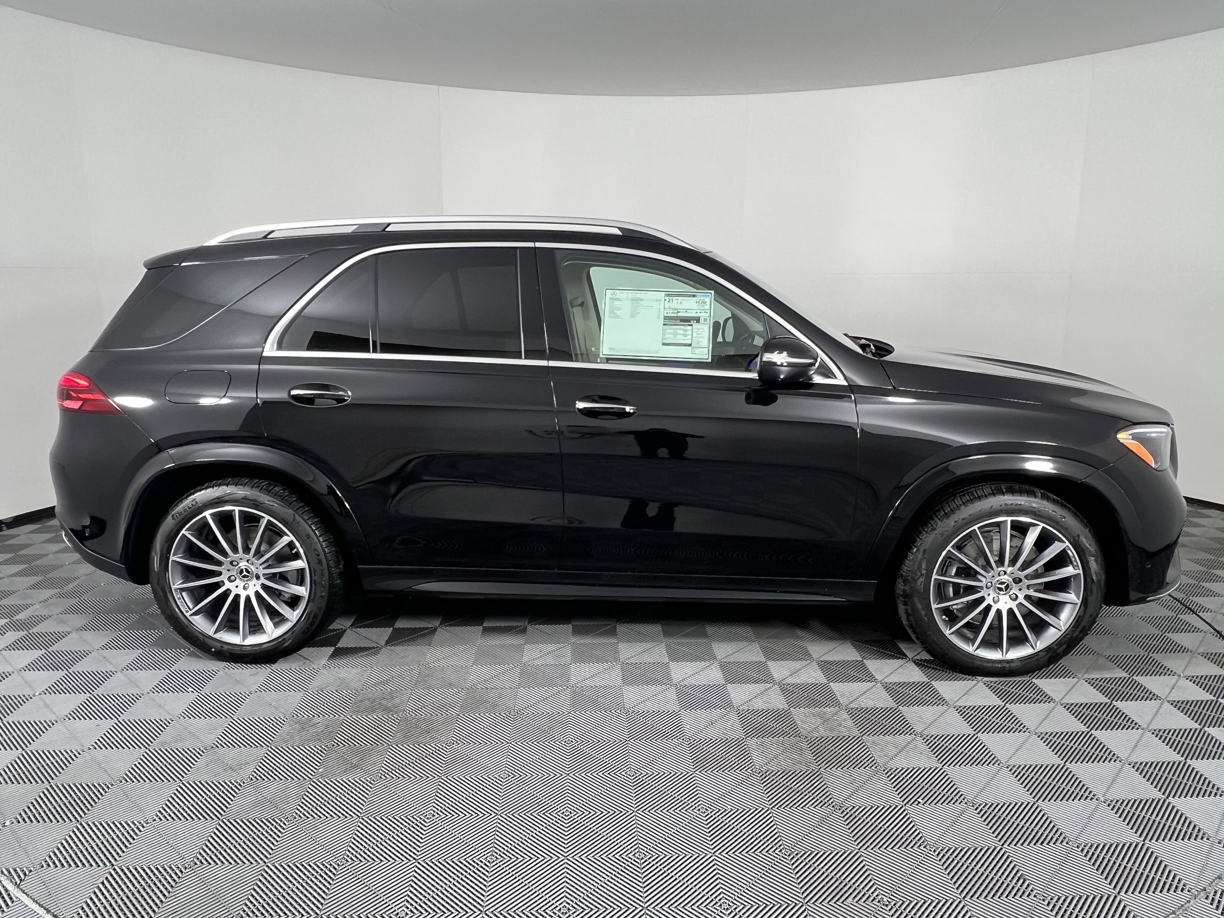 New 2026 Mercedes-Benz GLE 450 4MATIC image 14