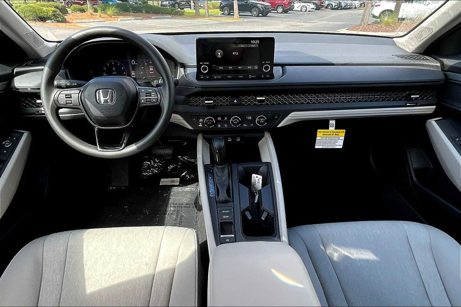 New 2025 Honda Accord SE image 5