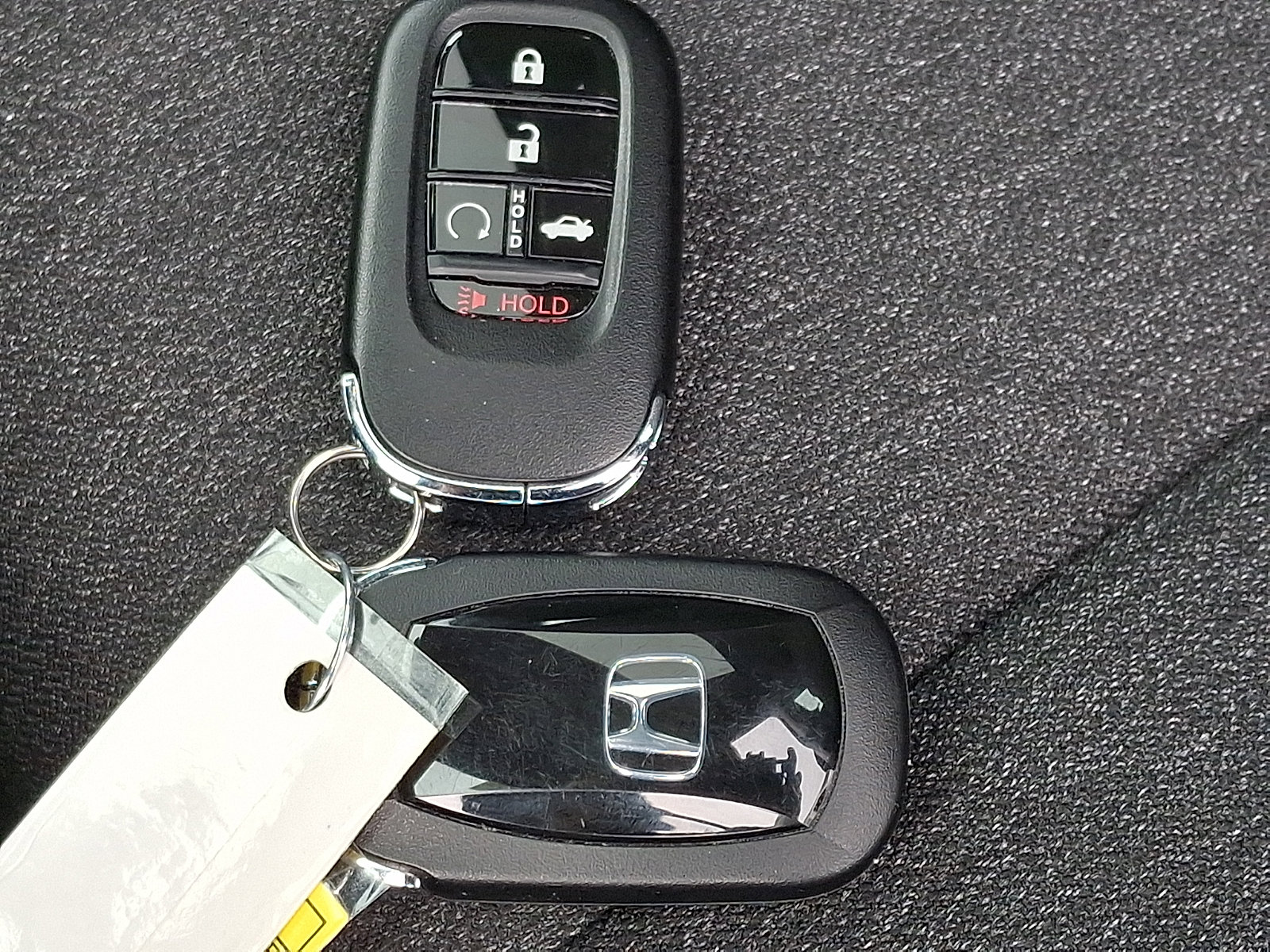 Certified 2025 Honda Accord SE image 3