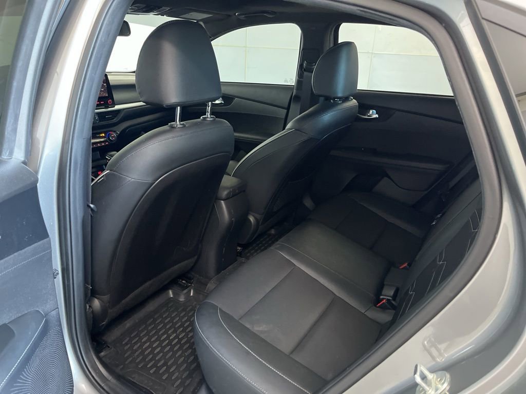 Used 2022 Kia Forte GT-Line w/ GT-Line Premium Package image 25