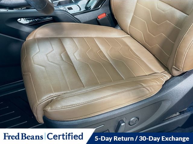 Used 2022 Kia Telluride SX w/ SX Prestige Package image 11