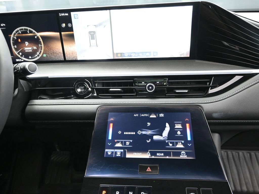 Used 2025 INFINITI QX80 Luxe RWD image 31