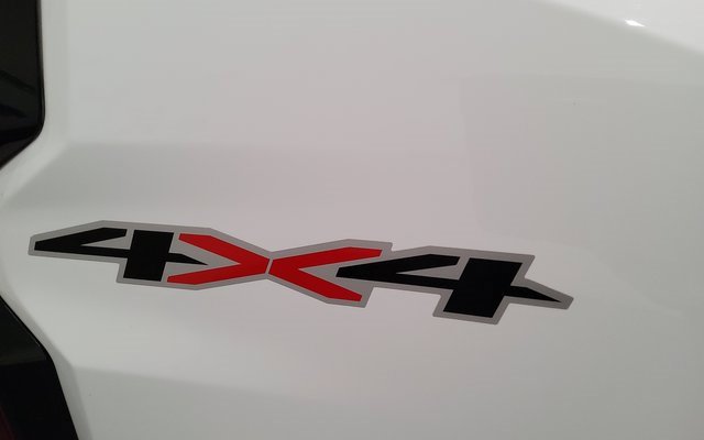 Used 2024 Chevrolet Colorado LT w/ LT Convenience Package III image 43