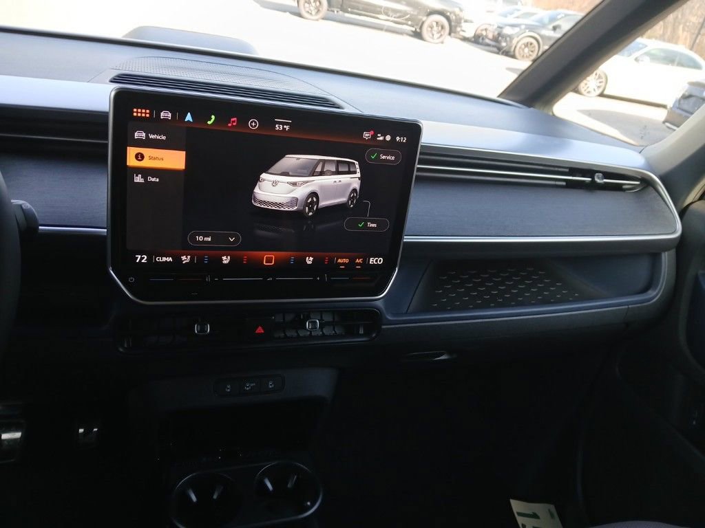New 2025 Volkswagen ID. Buzz Pro S RWD image 17