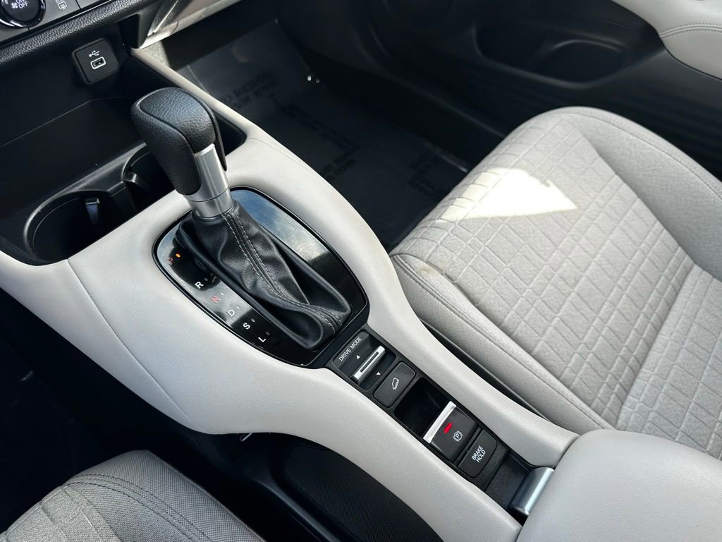 Certified 2024 Honda HR-V LX image 25