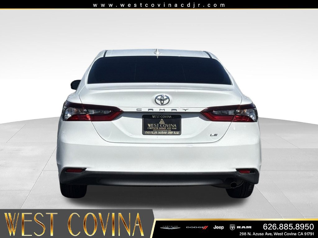 Used 2024 Toyota Camry LE w/ Convenience Package FWD image 9