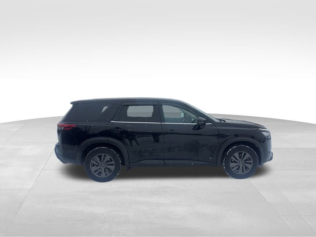 Used 2022 Nissan Pathfinder S image 30