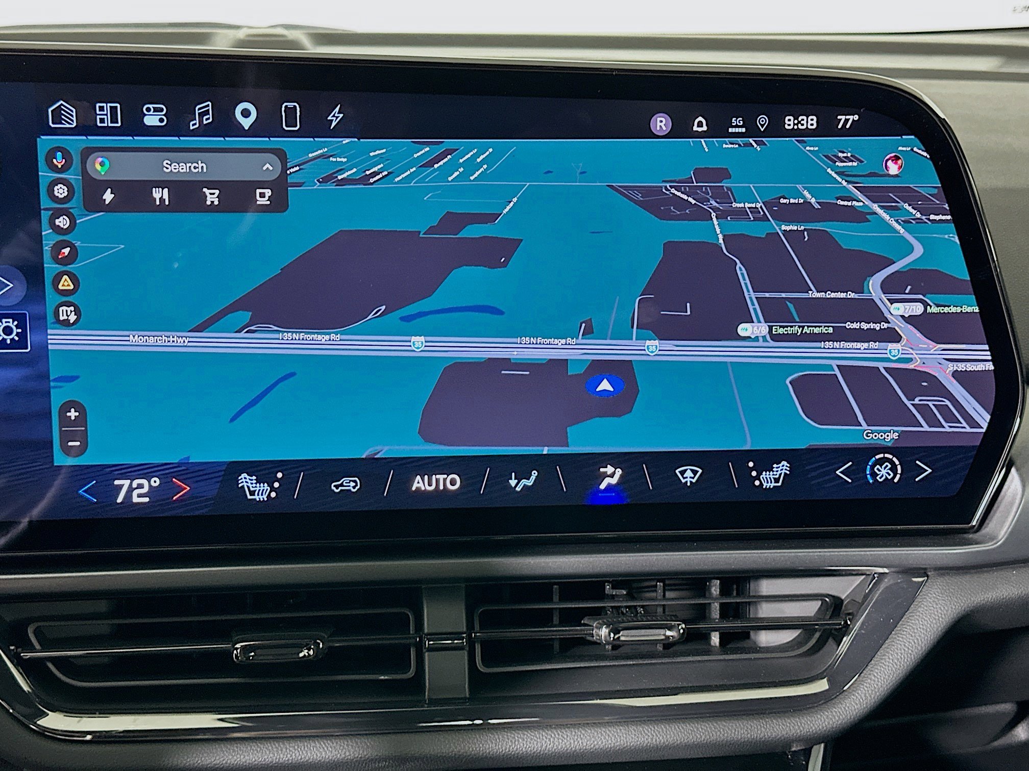 Used 2024 Chevrolet Equinox EV RS FWD image 22