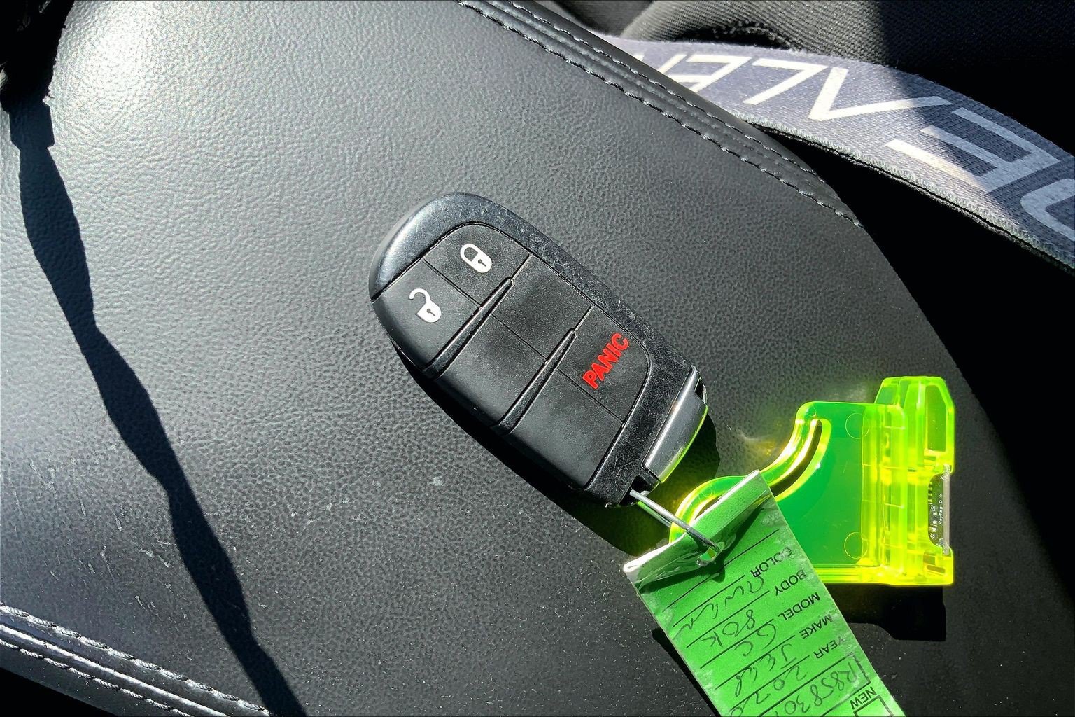 Used 2020 Jeep Grand Cherokee Laredo AWD/4WD image 13