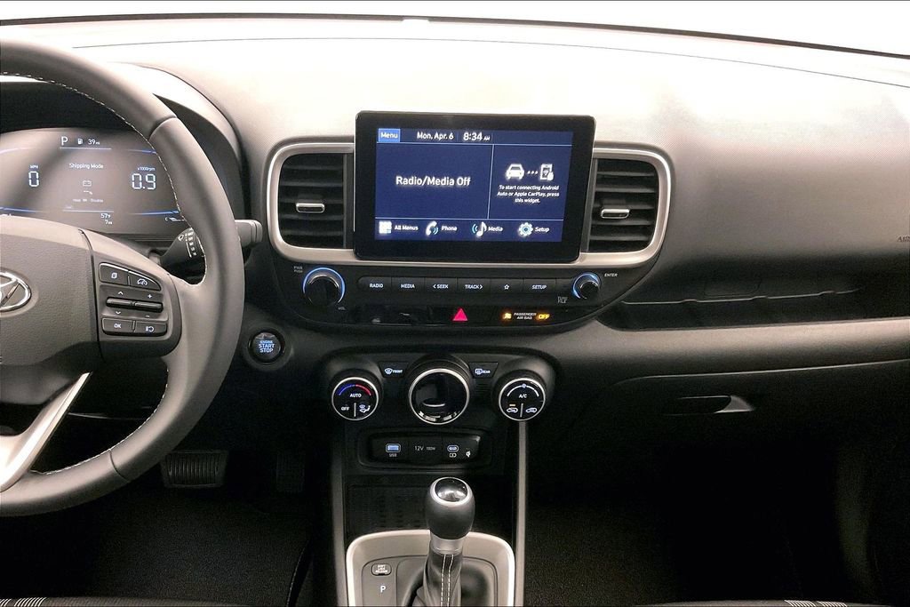 New 2026 Hyundai Venue SEL image 5