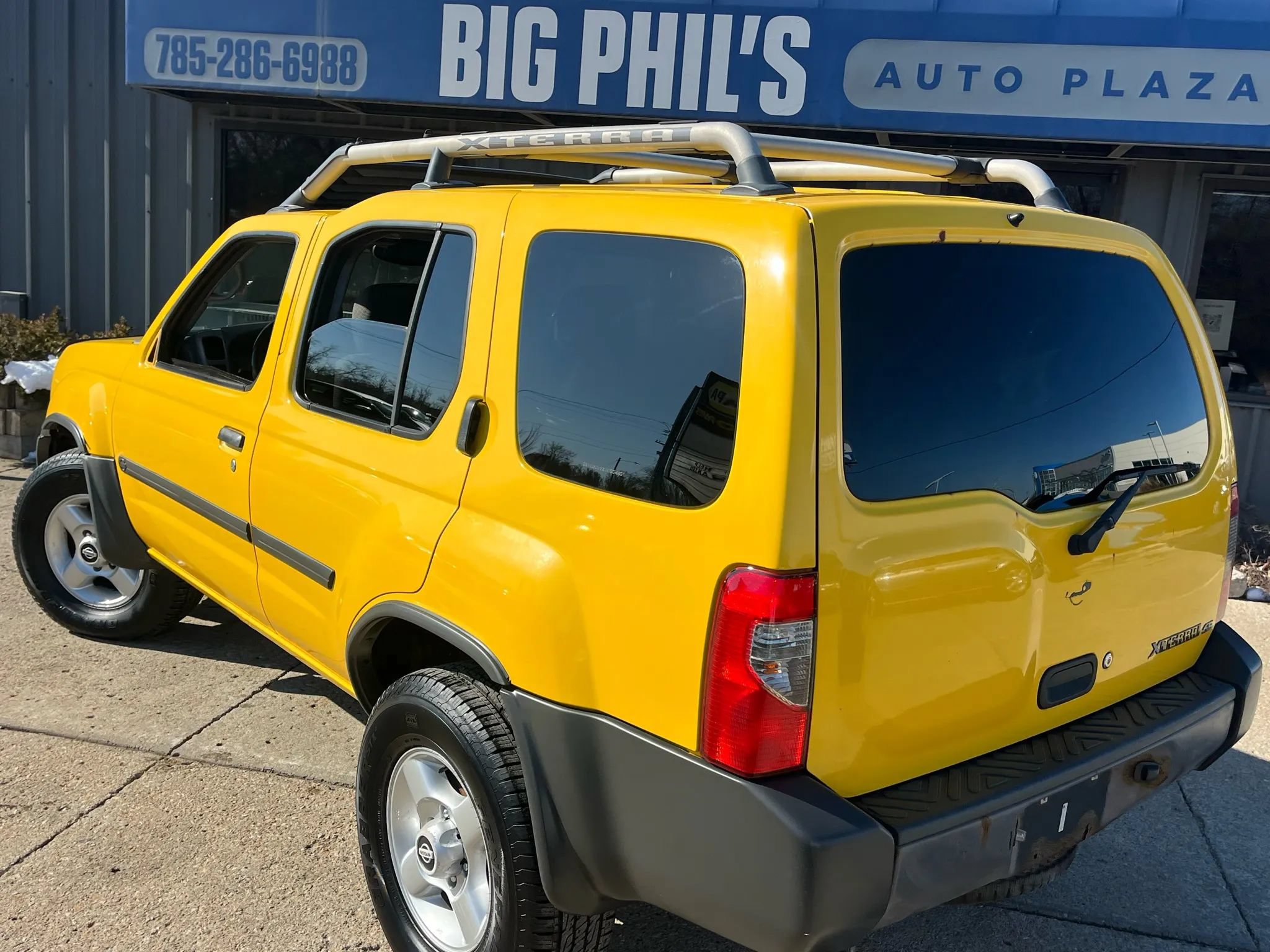 Used 2001 Nissan Xterra SE AWD/4WD image 3
