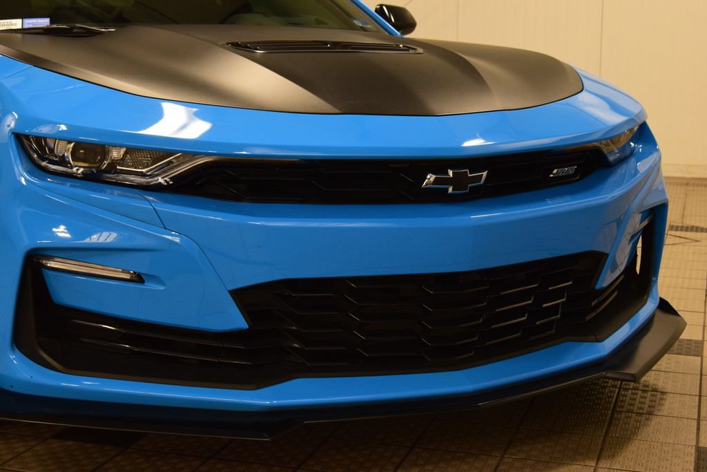 Used 2023 Chevrolet Camaro SS RWD image 14