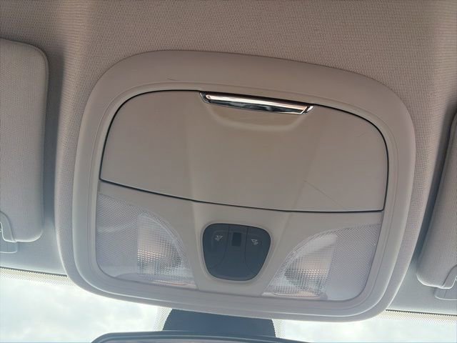 Used 2019 Jeep Cherokee Latitude Plus w/ Cold Weather Group image 22