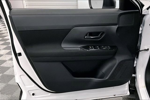 New 2026 Nissan Kicks S image 28