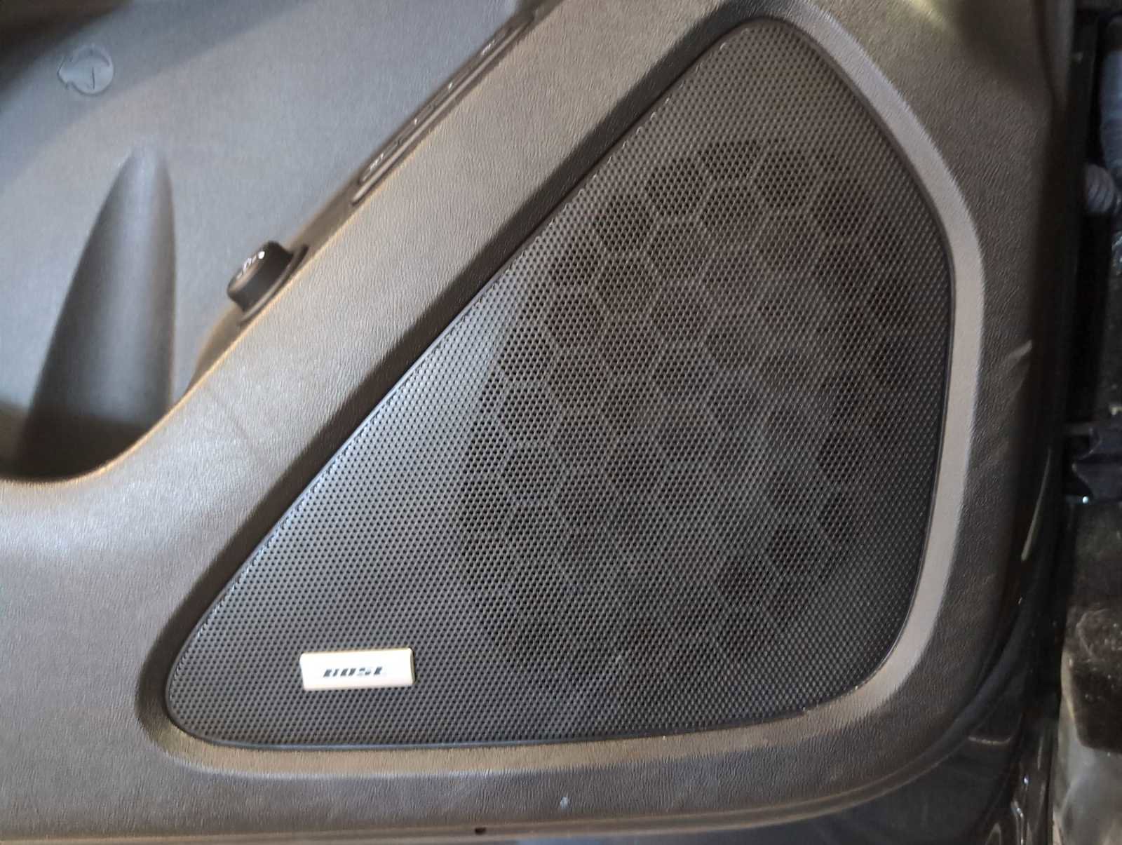 Used 2022 Chevrolet Equinox Premier image 25