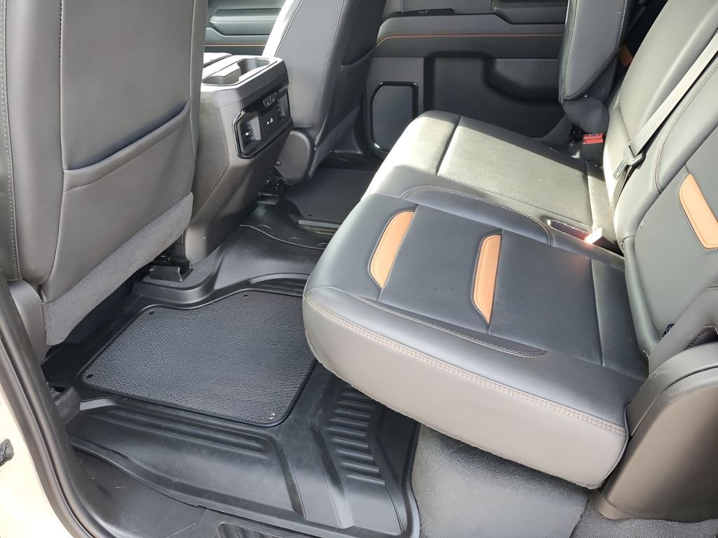 Used 2023 GMC Sierra 1500 AT4 w/ Technology Package image 20